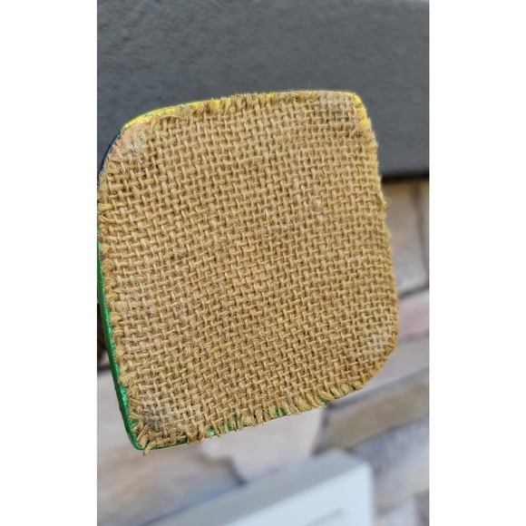 Vtg 10" Jamaican Woman Statue Figurine - Picture 9 of 9